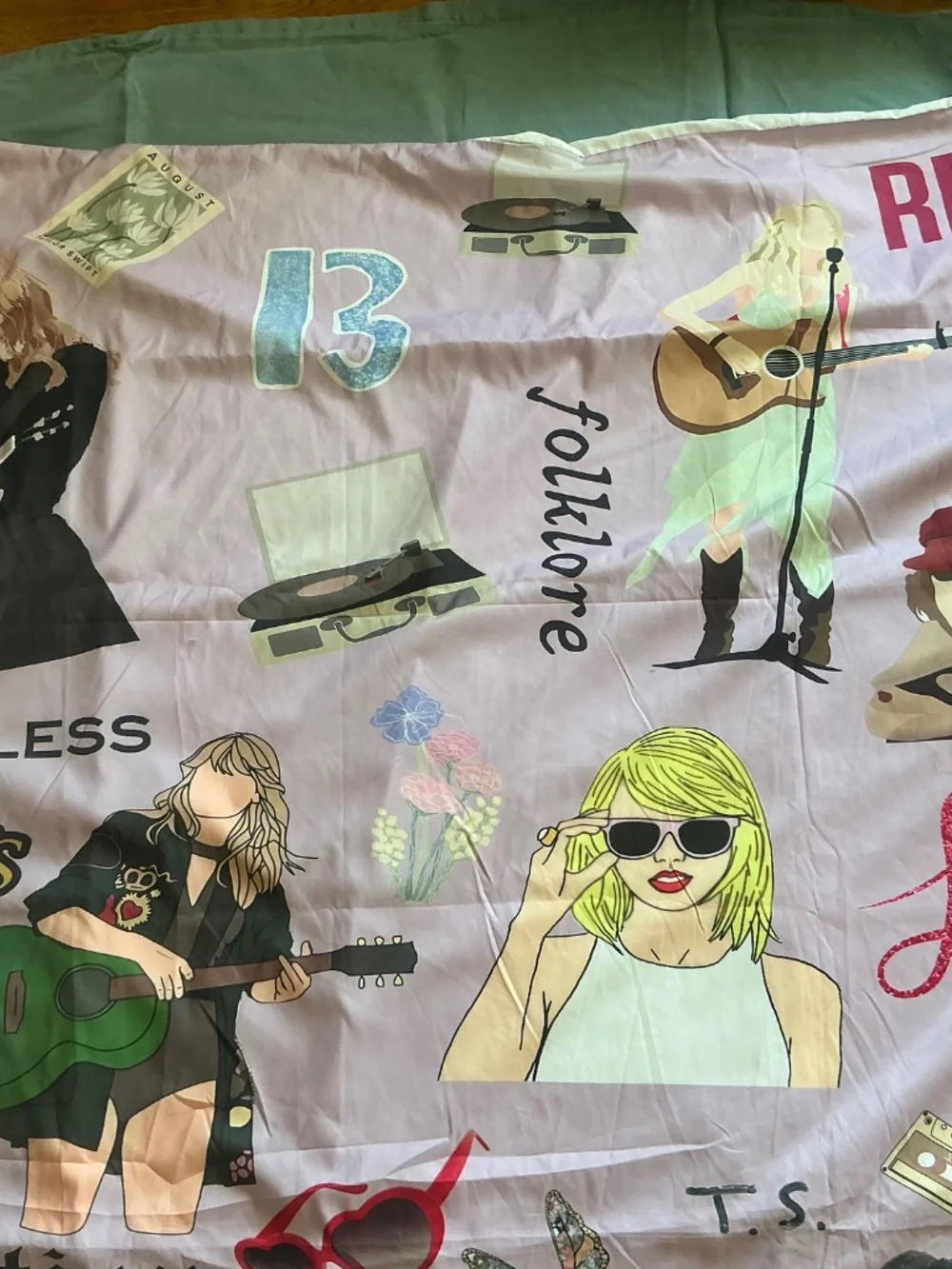 NWOT Taylor Swift Folklore Inspired Queen Duvet Cover & 2 Shams